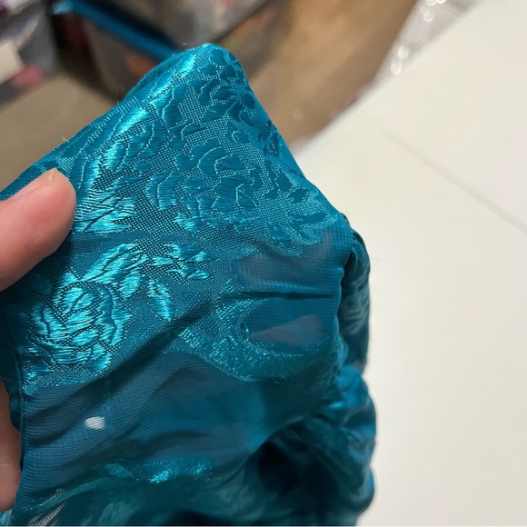 Victoria’s Secret Vintage Gold Label Teal Blue Cami Slip XS P2 - Picture 7 of 7